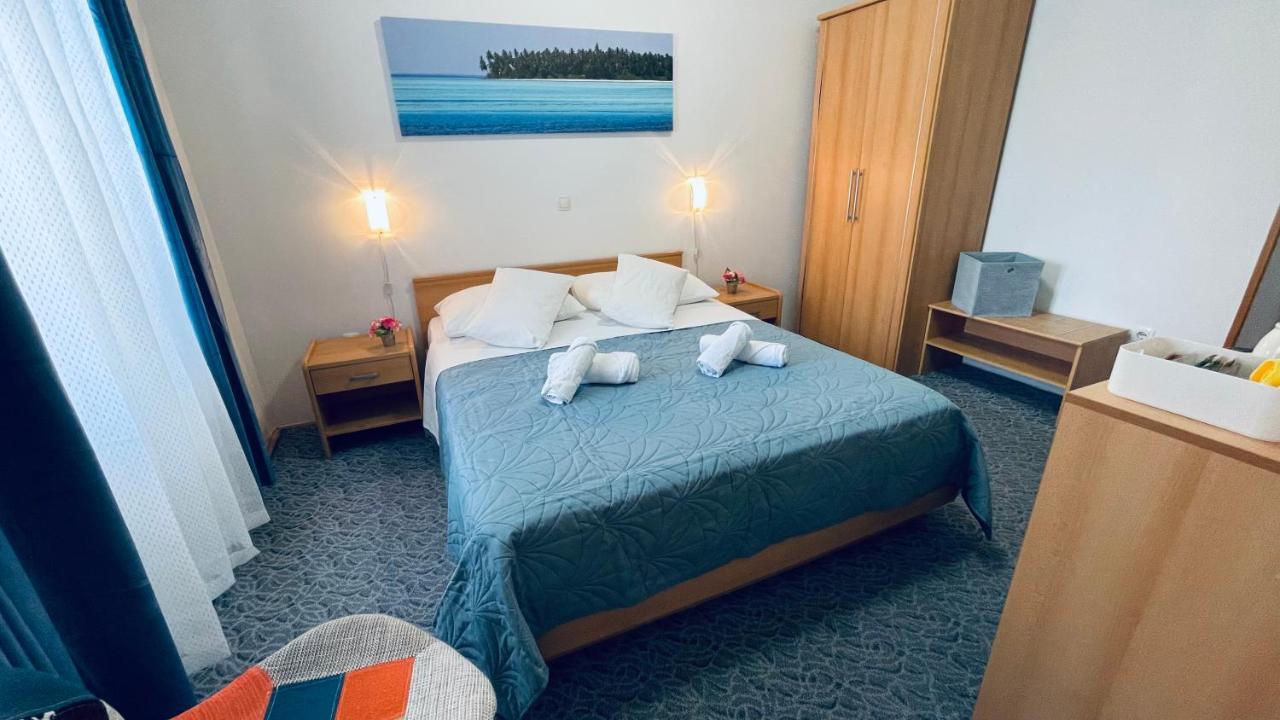 Apartmens And Rooms Madunic V スプリト エクステリア 写真