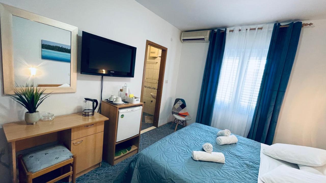 Apartmens And Rooms Madunic V スプリト エクステリア 写真