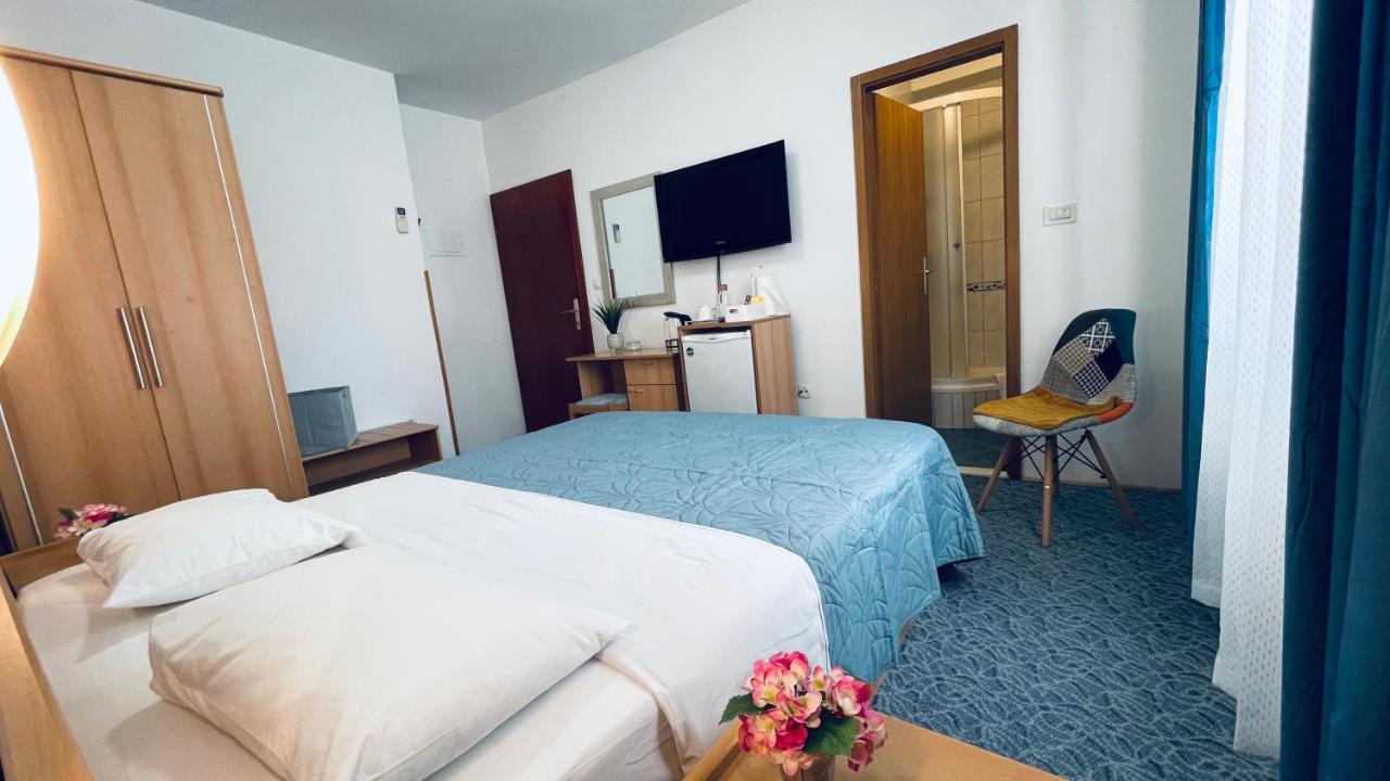 Apartmens And Rooms Madunic V スプリト エクステリア 写真