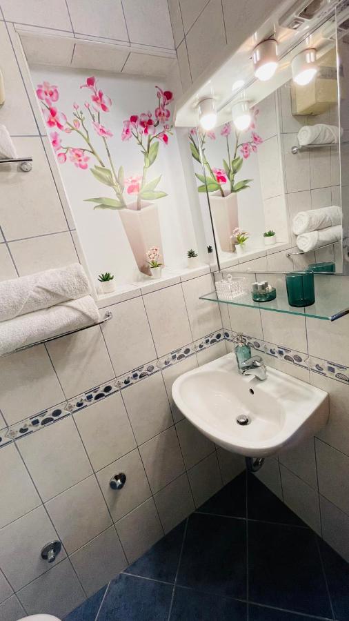 Apartmens And Rooms Madunic V スプリト エクステリア 写真