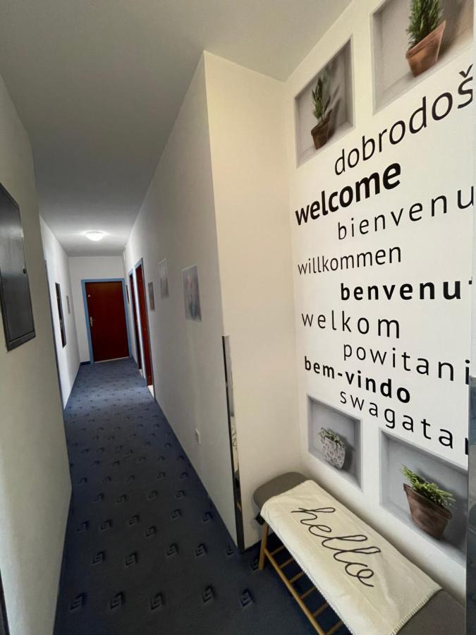 Apartmens And Rooms Madunic V スプリト エクステリア 写真