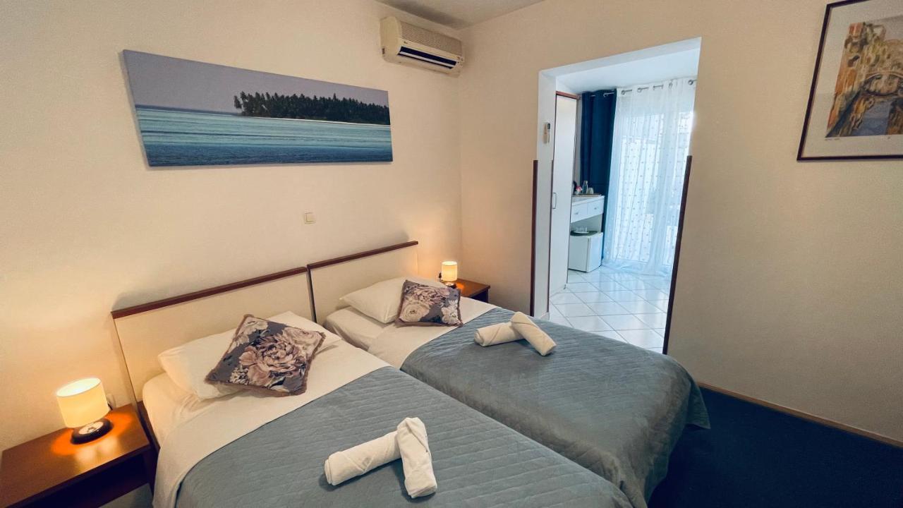 Apartmens And Rooms Madunic V スプリト エクステリア 写真