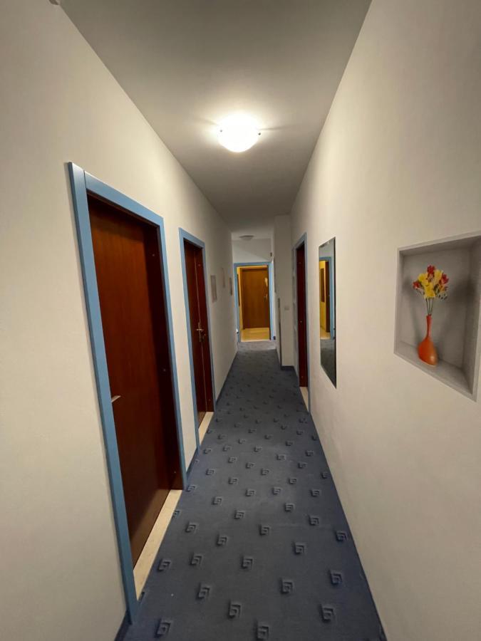 Apartmens And Rooms Madunic V スプリト エクステリア 写真