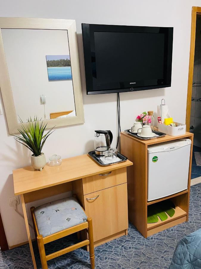 Apartmens And Rooms Madunic V スプリト エクステリア 写真